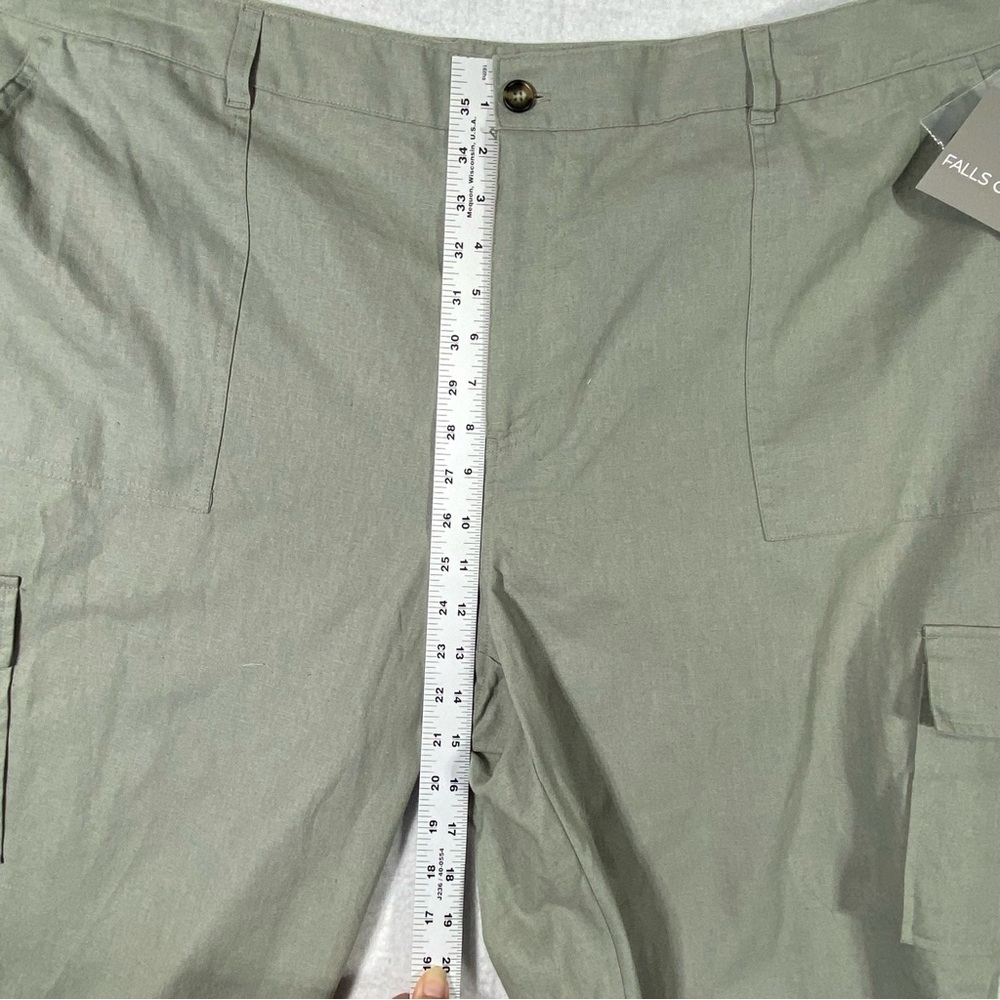 Falls Creek Cargo Pants Women Plus 24 Sage Gray Crop Stretch Casual Workwear NWT - Picture 14 of 16